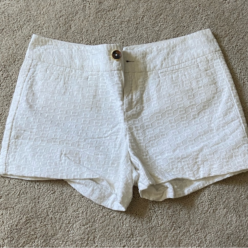 Banana Republic White Pattern Shorts